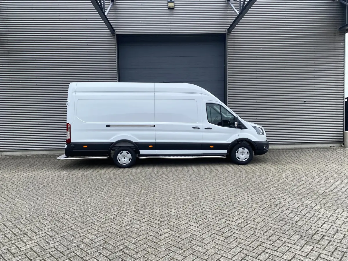 350 L4H3 Trend 184pk RWD 68 KWh | Direct leverbaar | Navigation Pack | Doorloopfunctie cabine | XL laadkabel | All Weather banden | Vehicle Integration System | PRIJS o.b.v. SUBCONTRACTOR