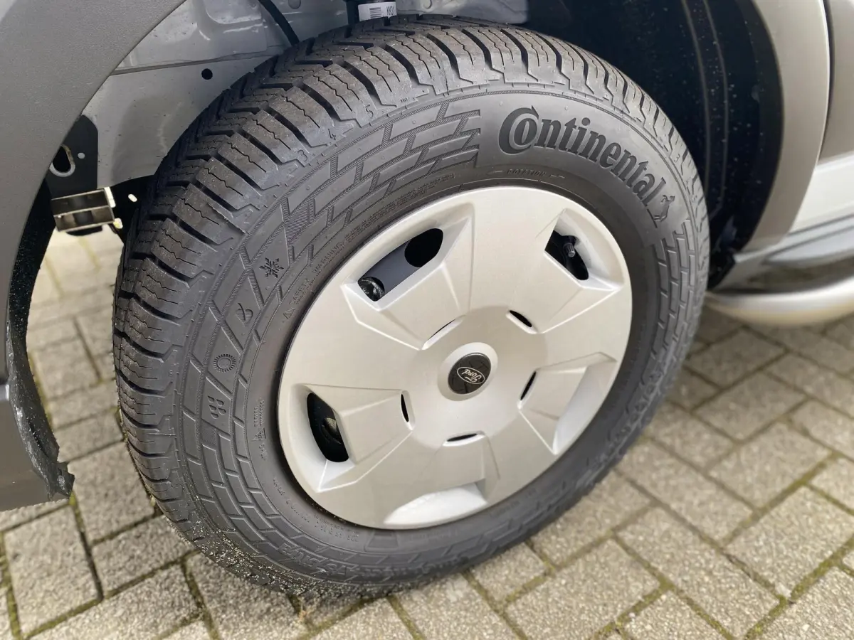 350 L4H3 Trend 184pk RWD 68 KWh | Direct leverbaar | Navigation Pack | Doorloopfunctie cabine | XL laadkabel | All Weather banden | Vehicle Integration System | PRIJS o.b.v. SUBCONTRACTOR