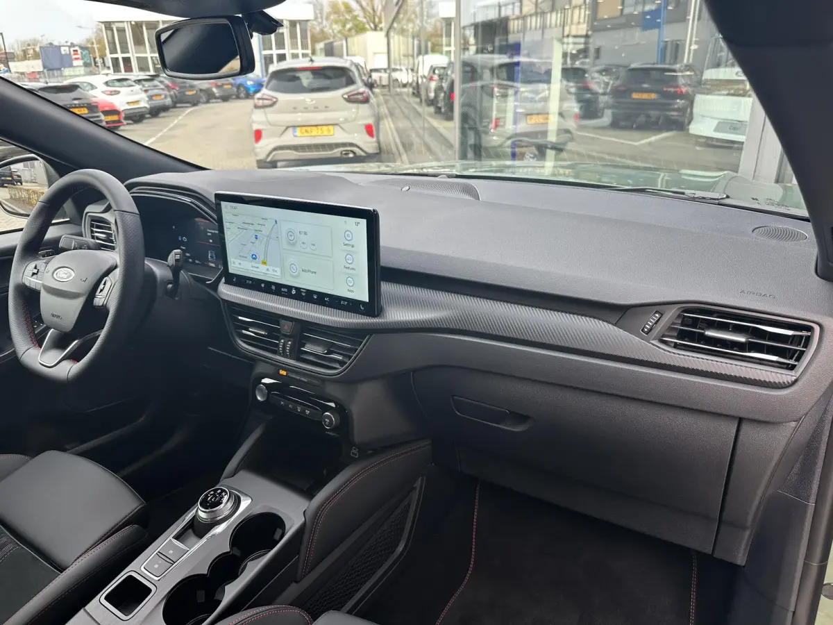 2.5 PHEV ST-Line X €4.000,- Voordeel | Winter pack | Elektrisch wegklapbare trekhaak