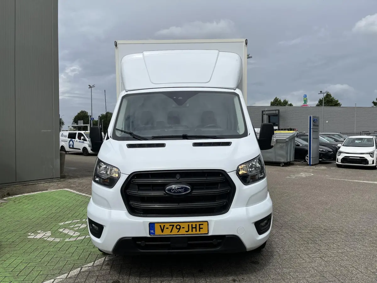 350 2.0 TDCI L4H1 Trend Bakwagen | Karhof Opbouw Gesloten Deuren | BPM Voordeel | Cruise Control | Voorruitverwarming | Laadvermogen 1303 KG | Sync4 |