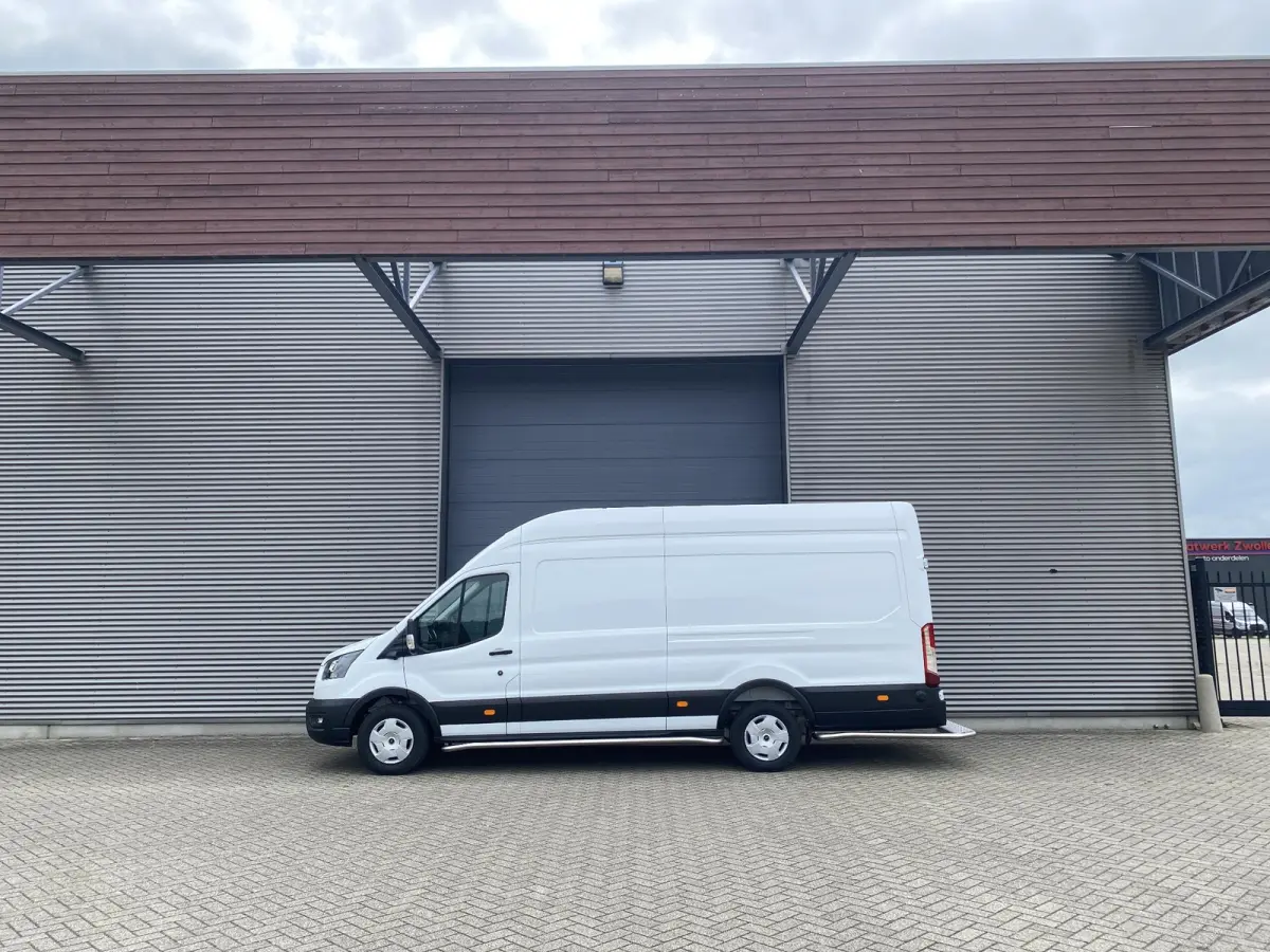 350 L4H3 Trend 184pk RWD 68 KWh | Direct leverbaar | Navigation Pack | Doorloopfunctie cabine | XL laadkabel | All Weather banden | Vehicle Integration System | PRIJS o.b.v. SUBCONTRACTOR
