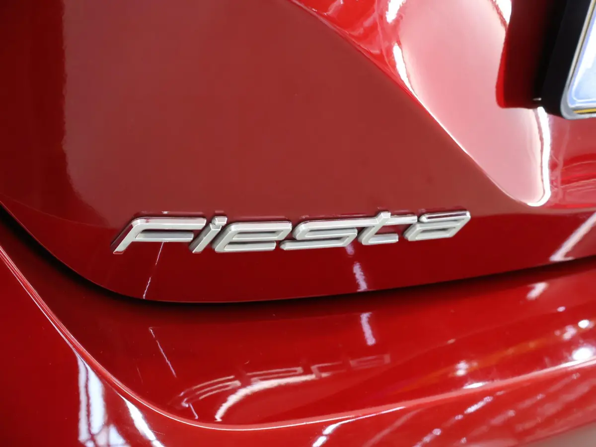 1.0 EcoBoost Connected | Navigatie | Airconditioning | Cruise Control |