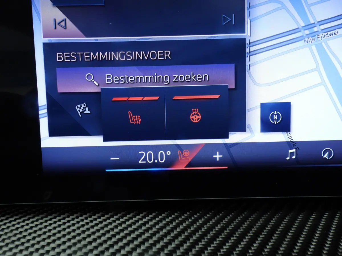 xDrive50e | M-Sportpakket | LED | Leder | HUD | Active cruise | Trekhaak | Schuifdak | Comfortzetels | DAB | Harman-kardon sound | Alu 22 inch
