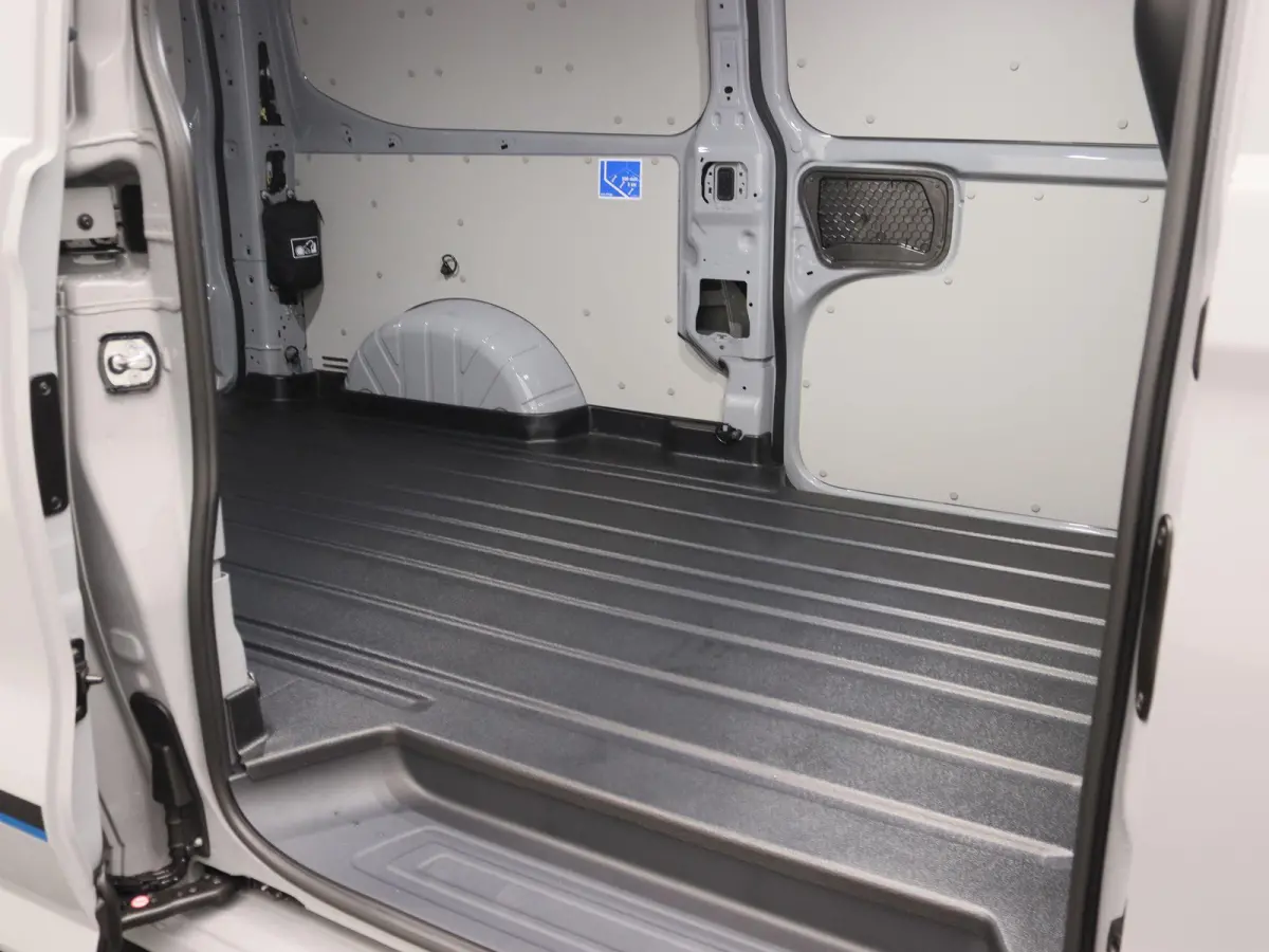 Cust. 320 L2H1 Sport 65 kWh | Te bestellen | Dubbele schuifdeur | Driver assistance pack | 19 inch velgen |