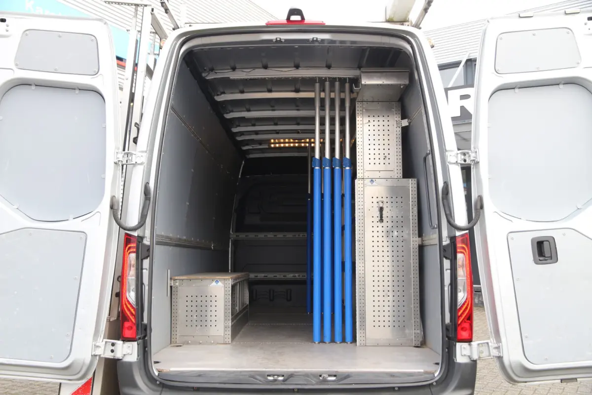 319 3.0 CDI V6 | Aut. | Glaswagen / Glasresteel | 3.5t trekgewicht | Clima..