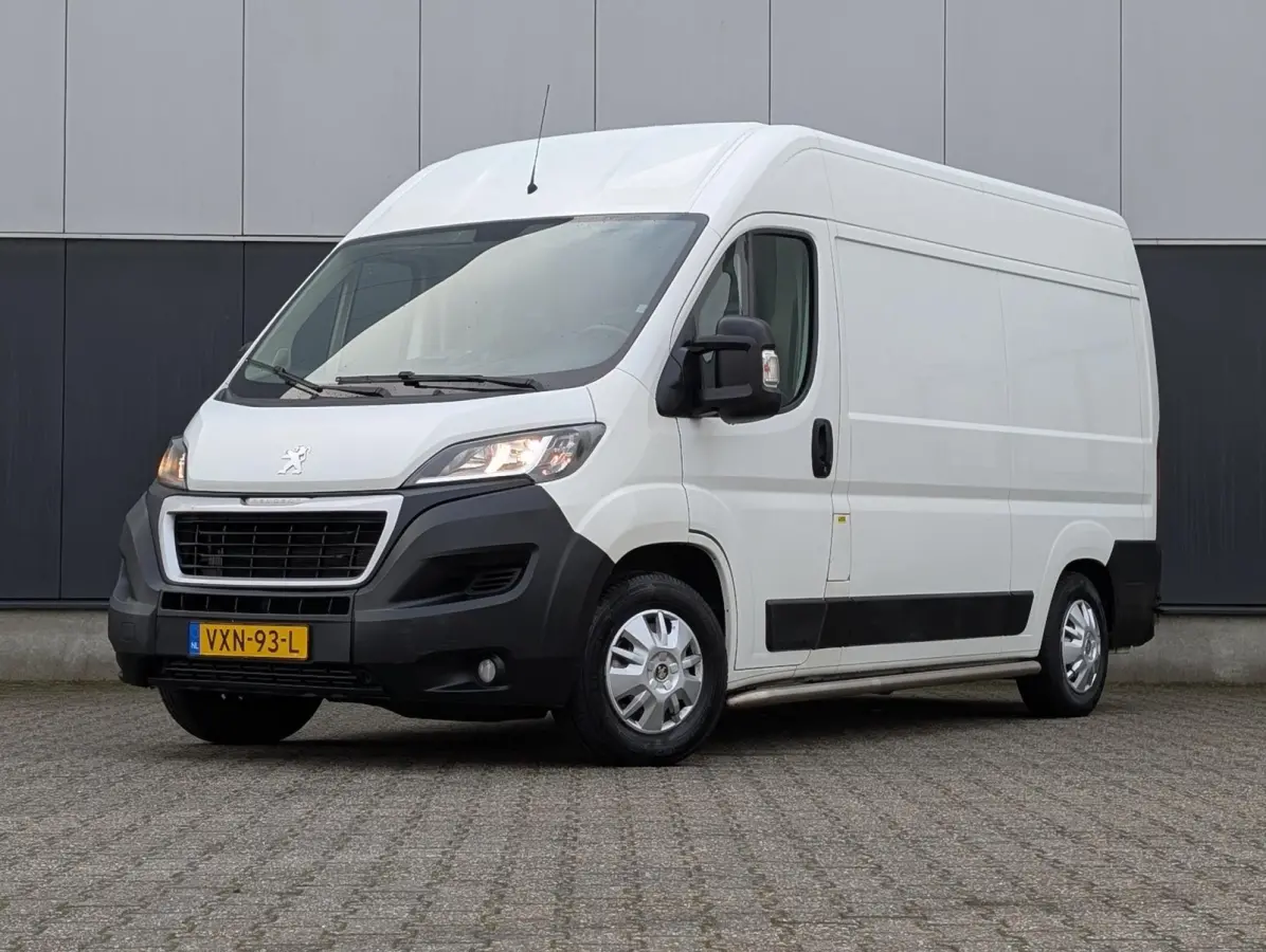 2.0 131PK L2H2 AIRCO CRUISE PDC EURO 6 LEASE