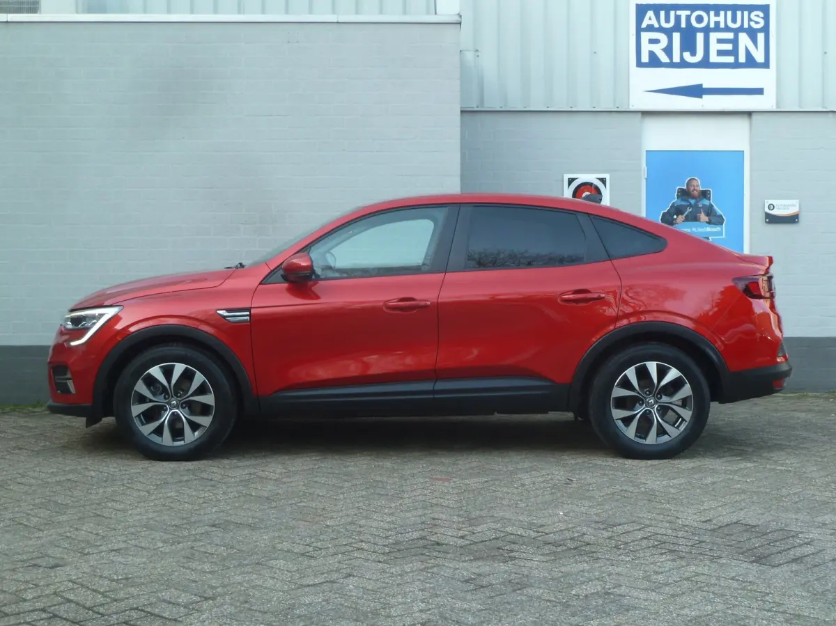 1.6 E-Tech hybrid 145 techno|Navi|Camera|Keyless-Entry/Go|Dealer onderhouden