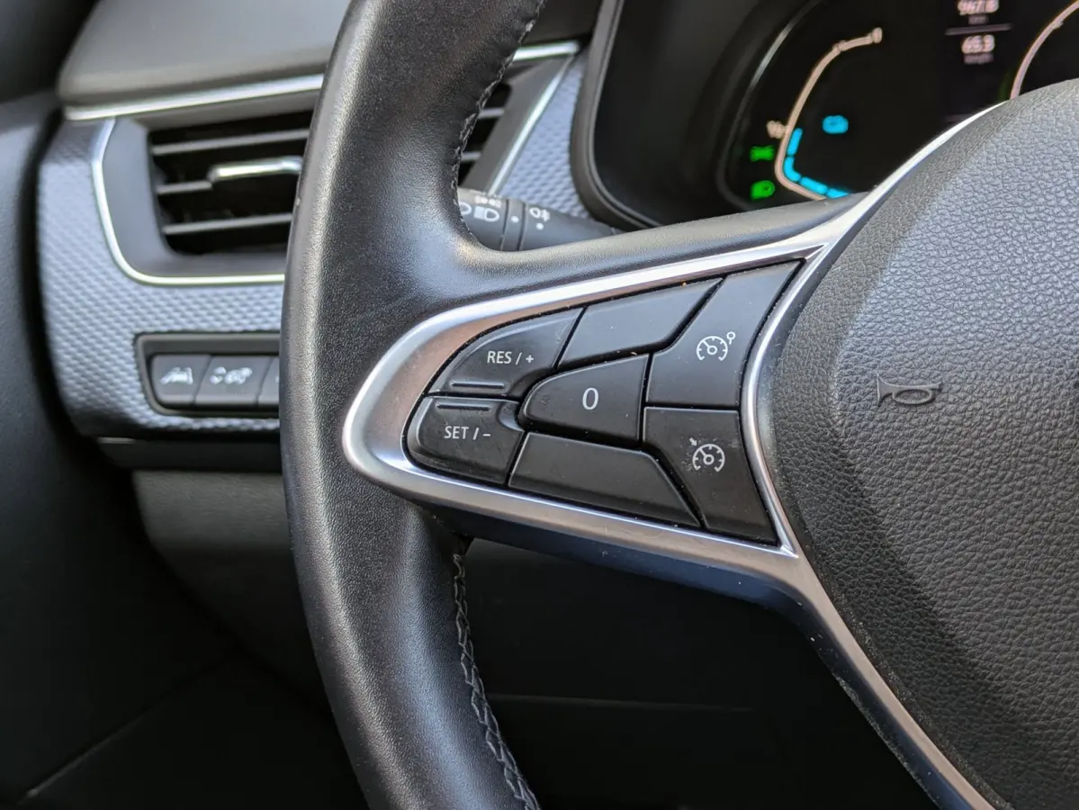 1.6 E-Tech hybrid 145 techno|Navi|Camera|Keyless-Entry/Go|Dealer onderhouden