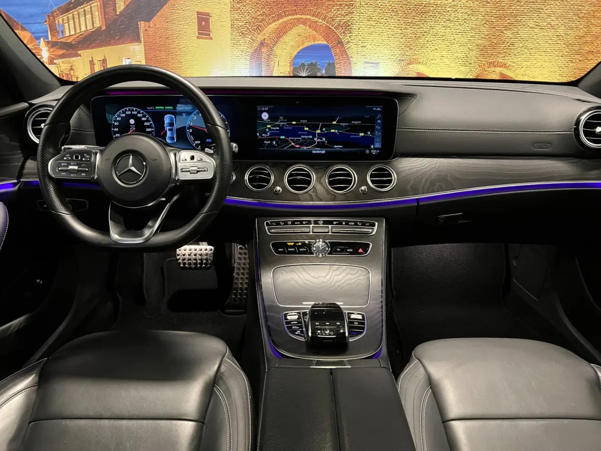 300e Premium+ AMG Aut Panodak Burmester 360° Camera