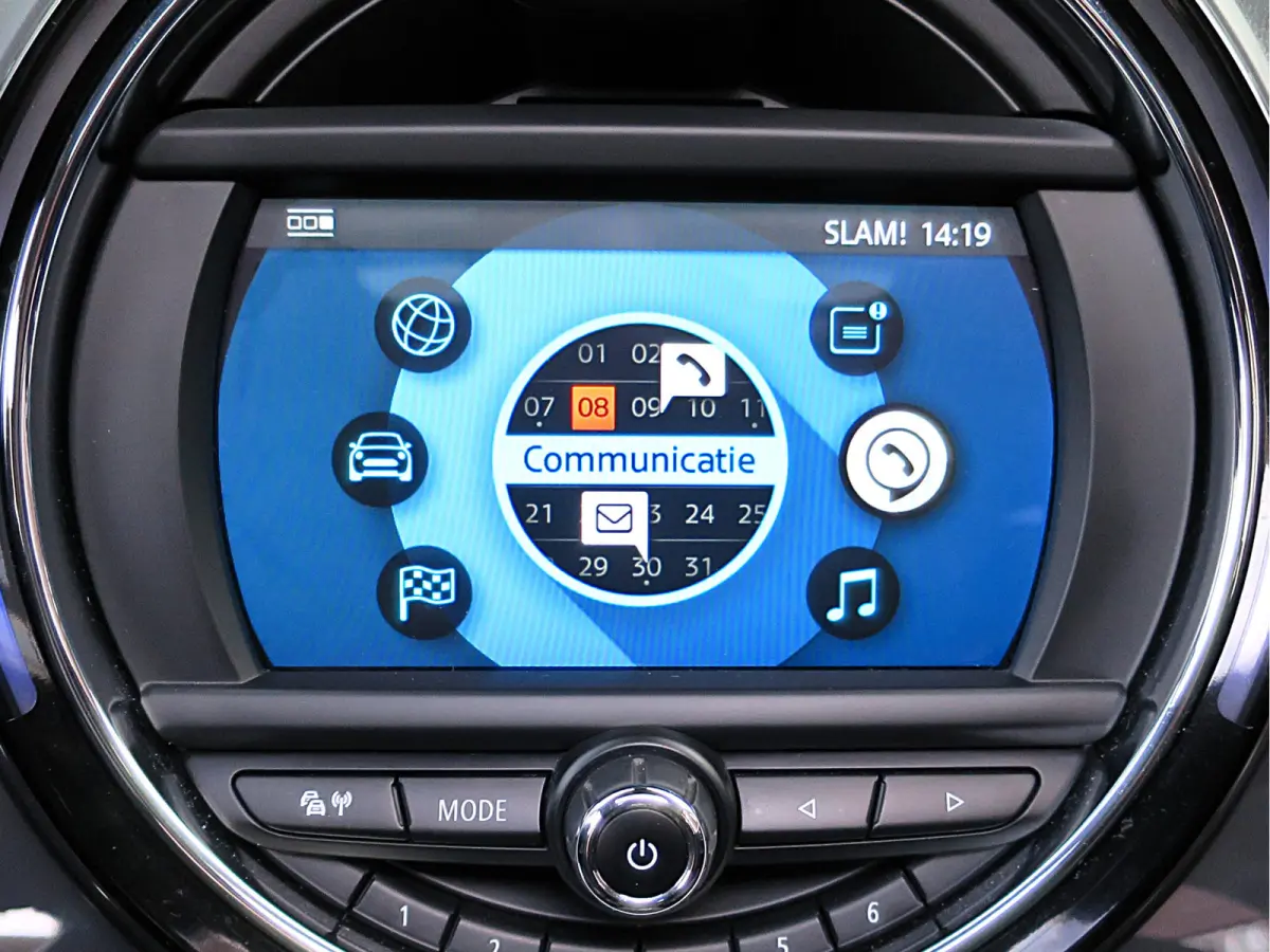 2.0 Cooper S F60 automaat 1e eig, Pano, A.klep aut, Apple Carplay, 17"
