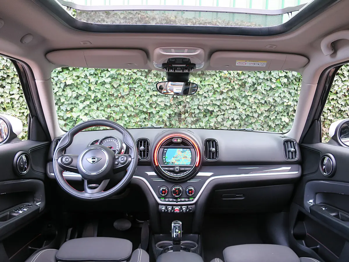 2.0 Cooper S F60 automaat 1e eig, Pano, A.klep aut, Apple Carplay, 17"