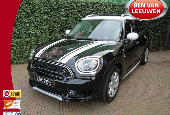 2.0 Cooper S F60 automaat 1e eig, Pano, A.klep aut, Apple Carplay, 17"