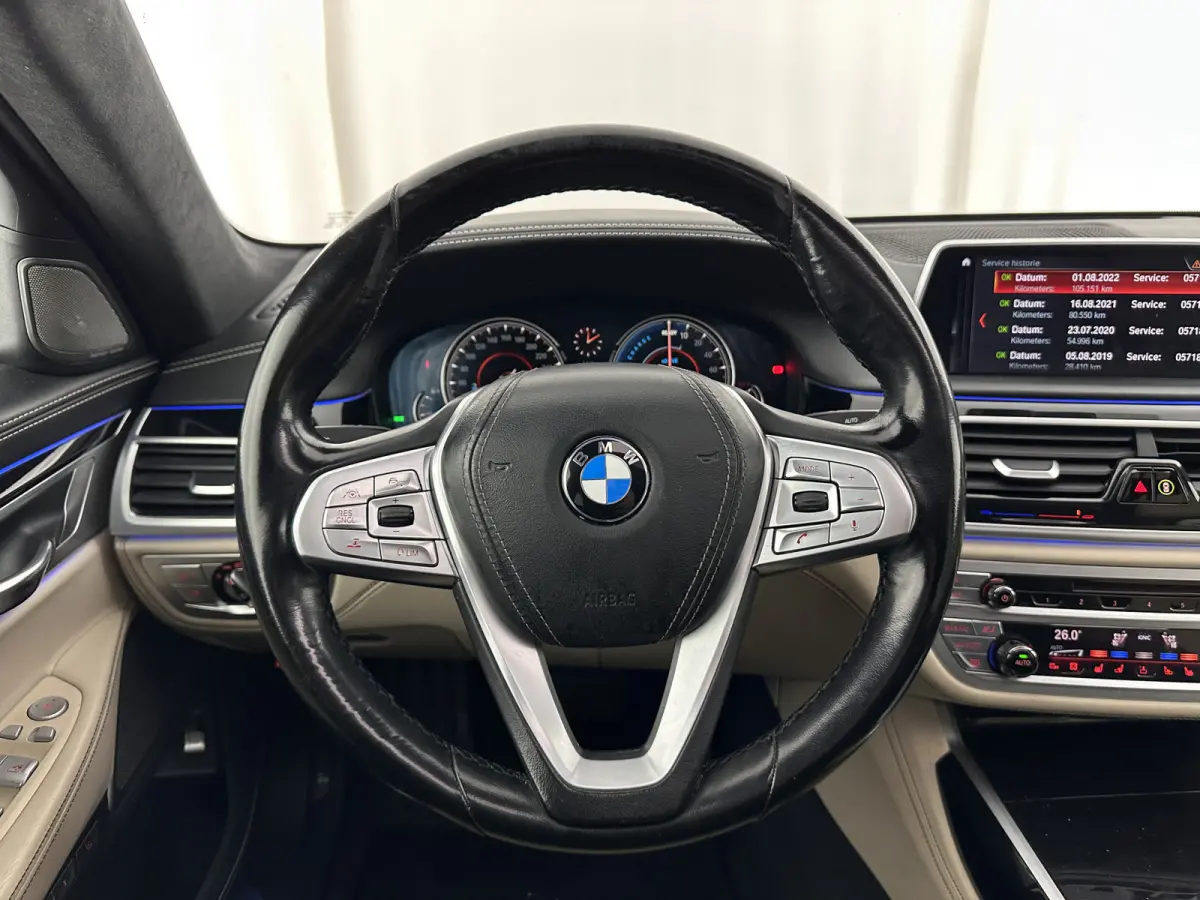 740Le xDrive iPerformance High Executive (Plug-In) Aut. *PANO | LEATHER | MASSAGE | HARMAN/KARDON | MEMORY-PACK | BLIS | TOPVIEW |  HEAD-UP | ADAPTIVE-CRUISE | FULL-LED | ENTERTAINMENT | DAB