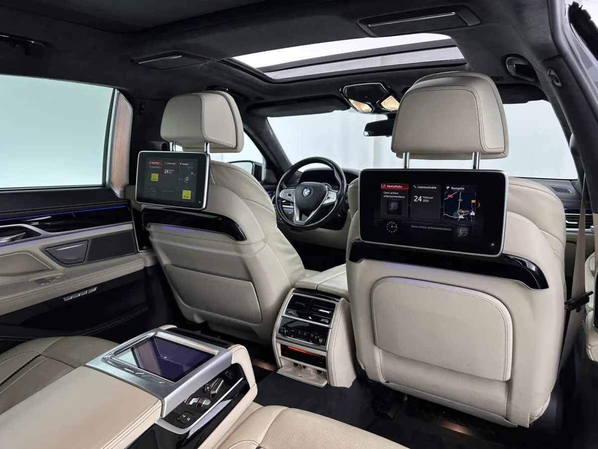740Le xDrive iPerformance High Executive (Plug-In) Aut. *PANO | LEATHER | MASSAGE | HARMAN/KARDON | MEMORY-PACK | BLIS | TOPVIEW |  HEAD-UP | ADAPTIVE-CRUISE | FULL-LED | ENTERTAINMENT | DAB