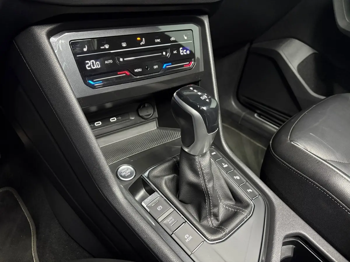 1.4 TSI eHybrid R-Line Business+
