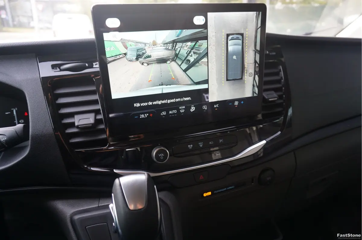 350L L3H2 Trend AUT-10 RWD 165PK BPM VRIJ 3.5T Trekhaak, Navi, Adap. Cruise, 360° Cam!! NR. A256