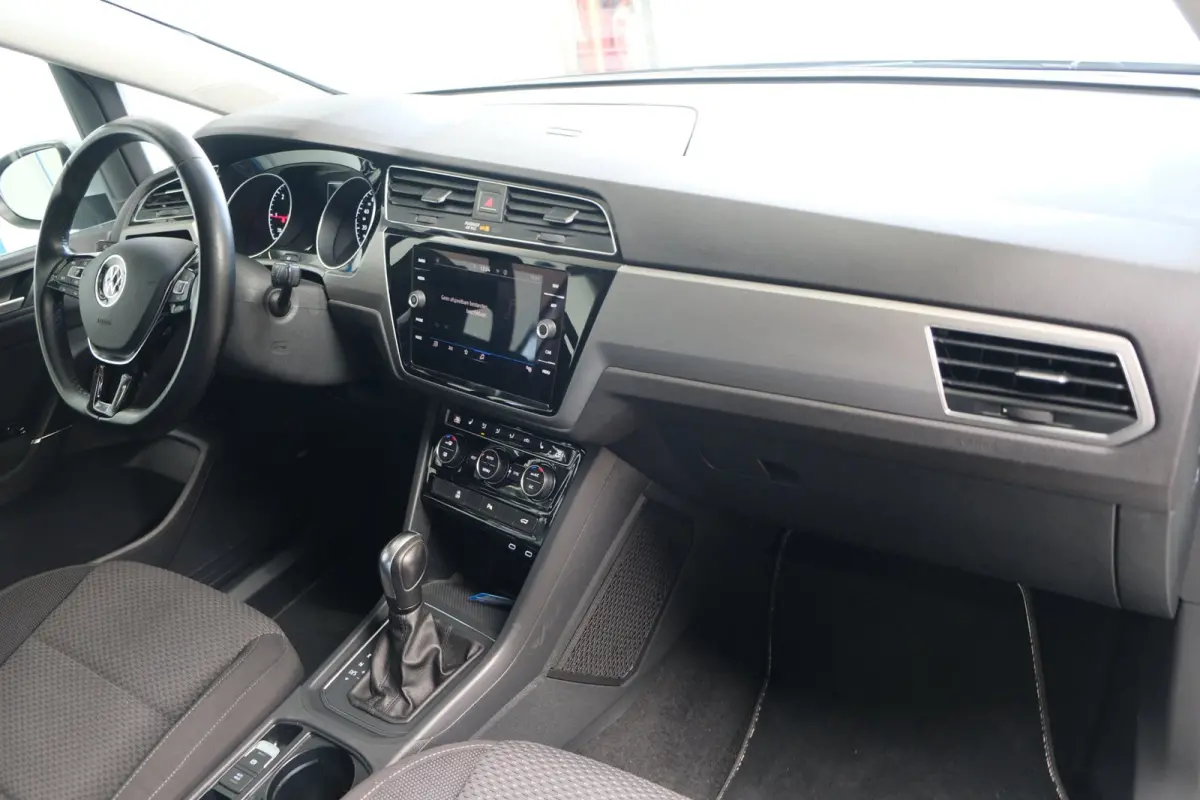 2.0 TDI 150 PK DSG > Grijskenteken < - Airco, Cruise, PDC.