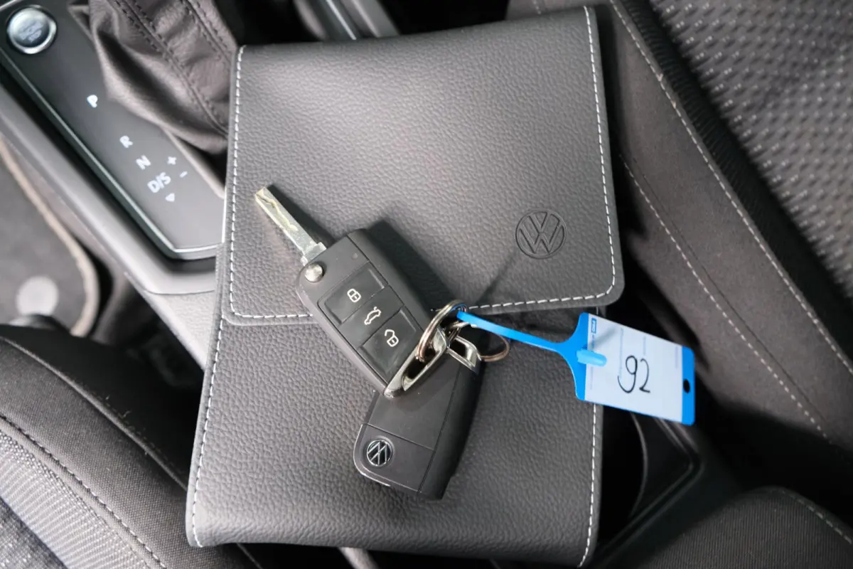 2.0 TDI 150 PK DSG > Grijskenteken < - Airco, Cruise, PDC.