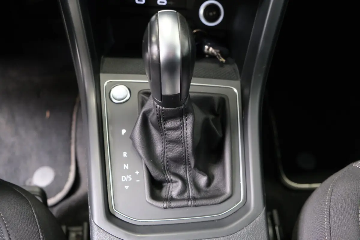 2.0 TDI 150 PK DSG > Grijskenteken < - Airco, Cruise, PDC.