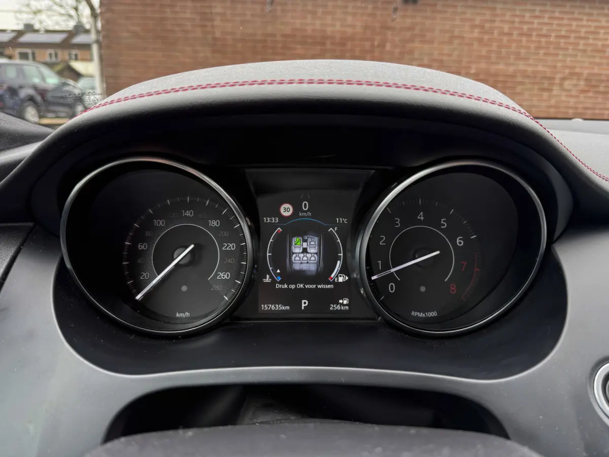 2.0 P250 AWD First Edition Black Pack - Eerste eigenaar! R-dynamic, Cruise, Elek. verw. stoelen, Stuurverw. Airco!