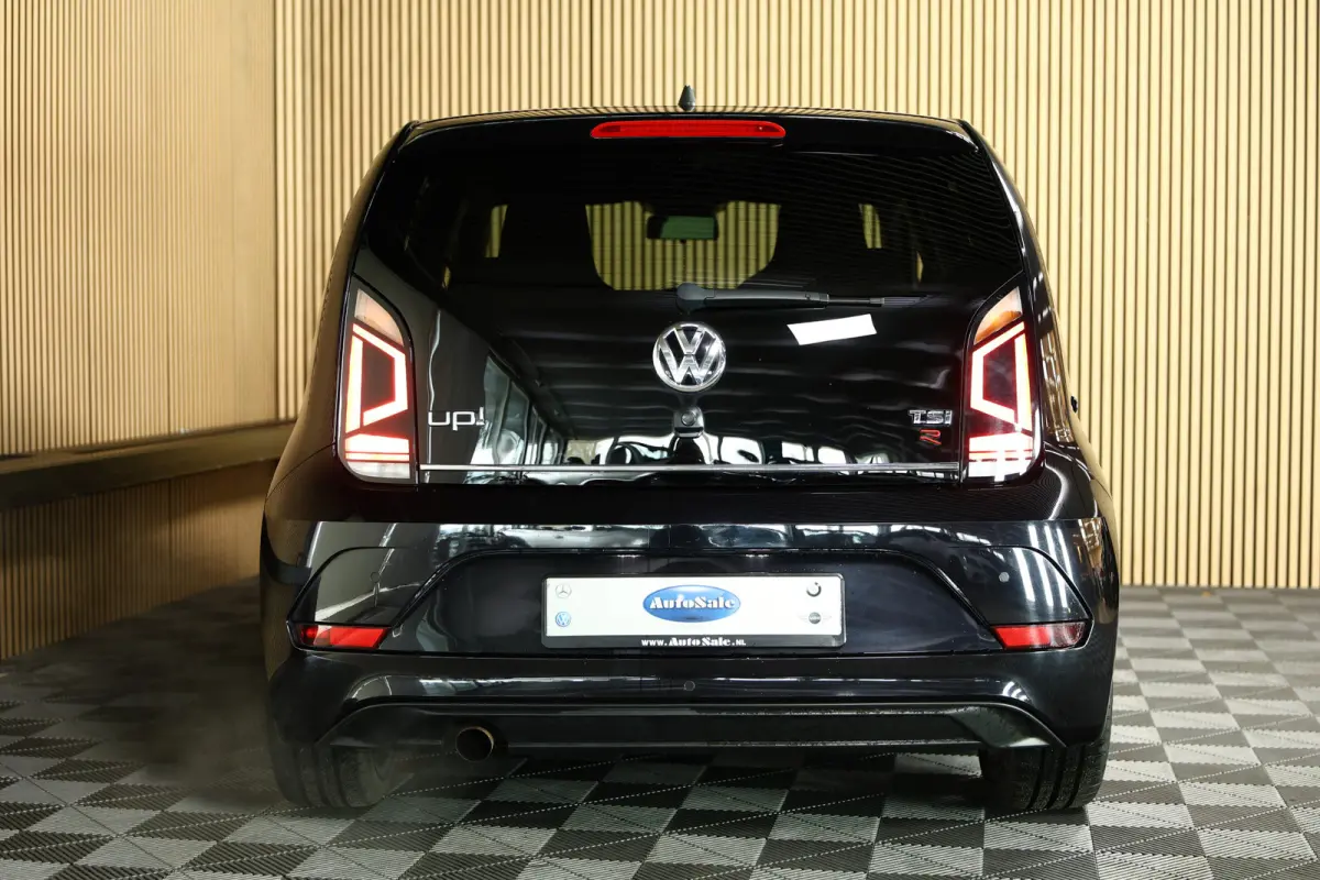 Up! 1.0 TSI 140 PK BMT high up! CLIMA STOELVW CLIMA BT "17