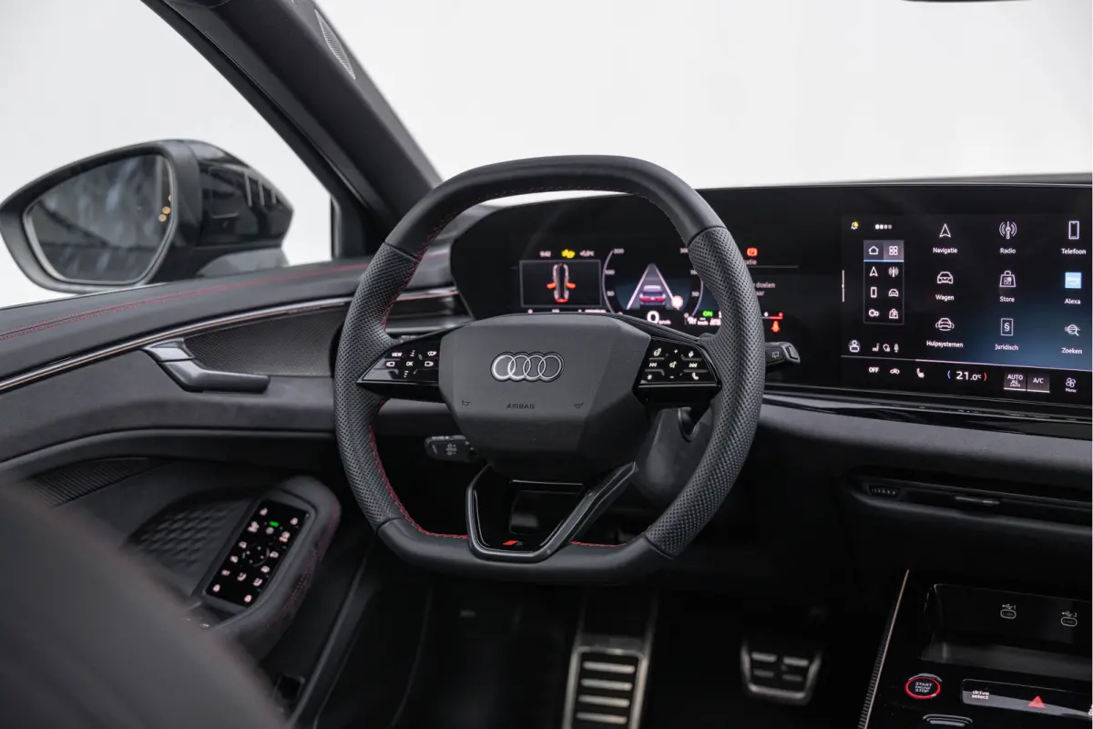 3.0 TFSI 367pk S-line Pano Luchtv. 4-wielsturing B&O HuD
