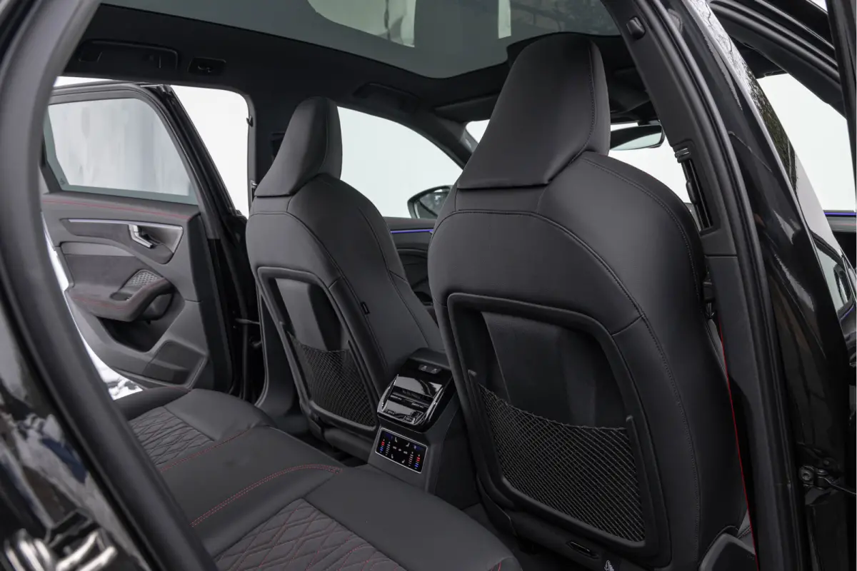 3.0 TFSI 367pk S-line Pano Luchtv. 4-wielsturing B&O HuD