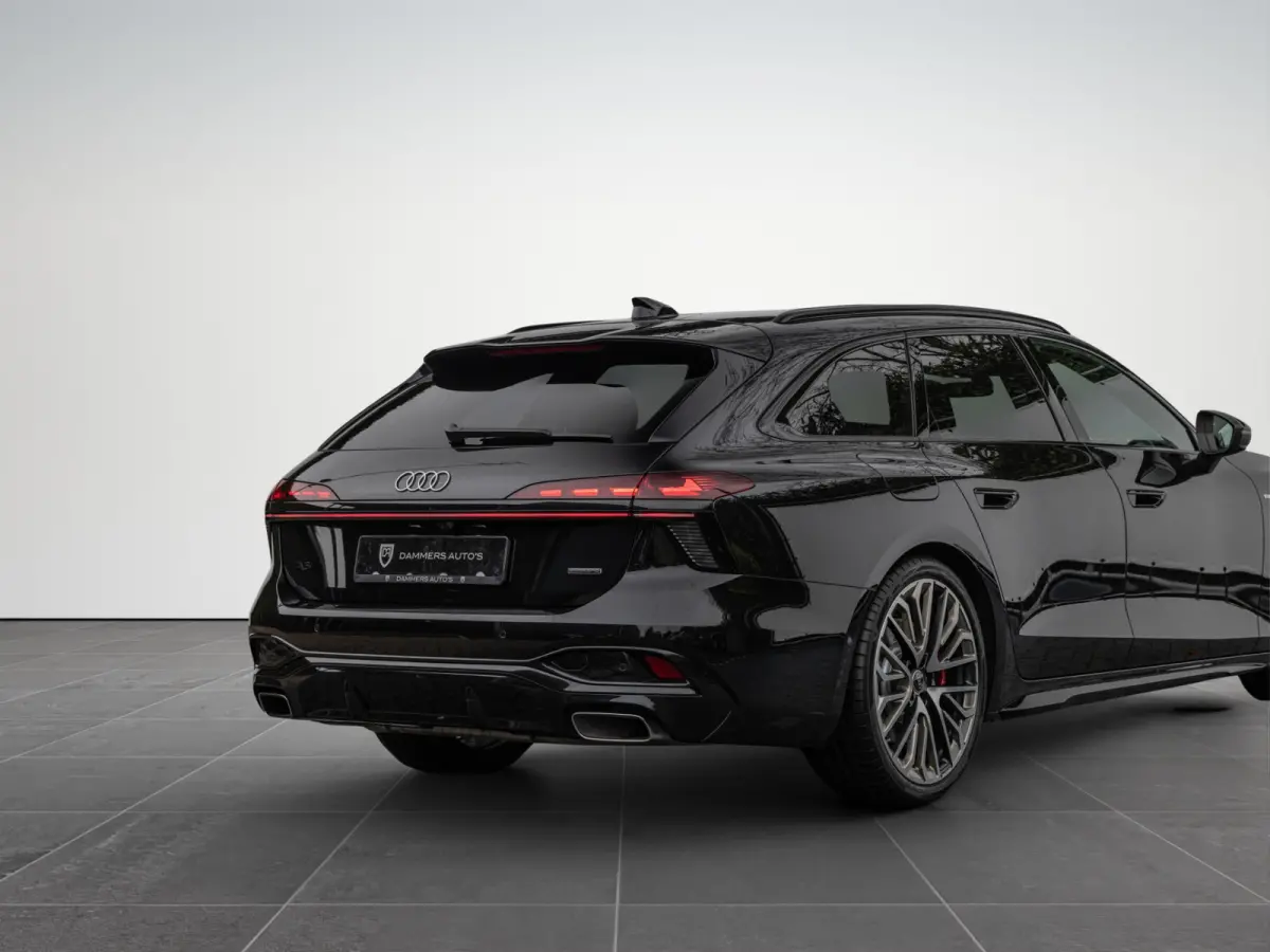 3.0 TFSI 367pk S-line Pano Luchtv. 4-wielsturing B&O HuD