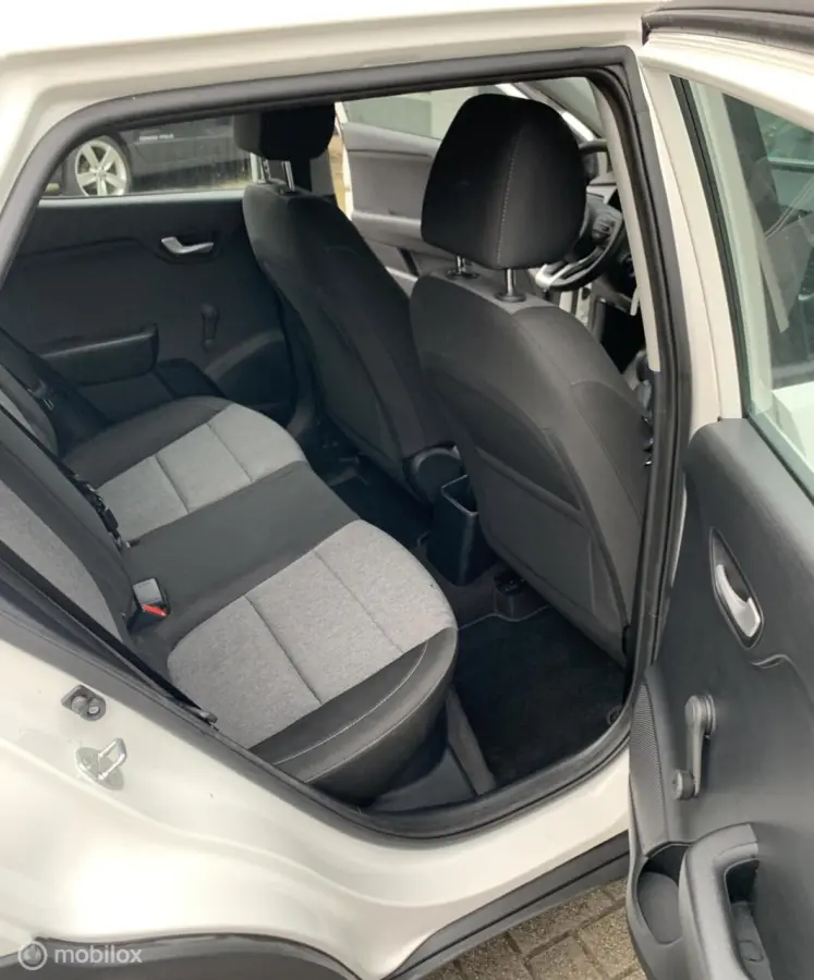 1.0 T-GDi MHEV ComfortLine|Apple carplay