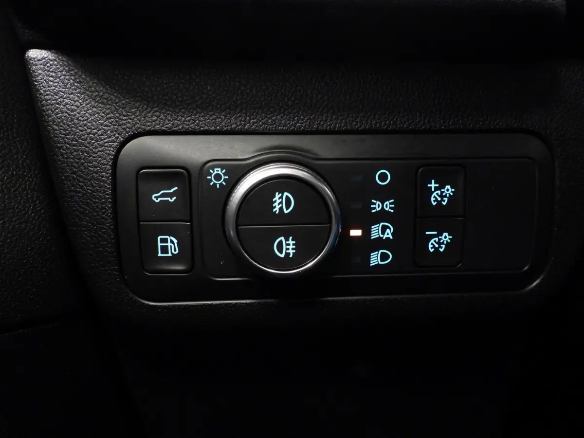 2.5 PHEV Plug-In Vignale TREKH./NAVI/LEER/LED/B&O/18"LMV!