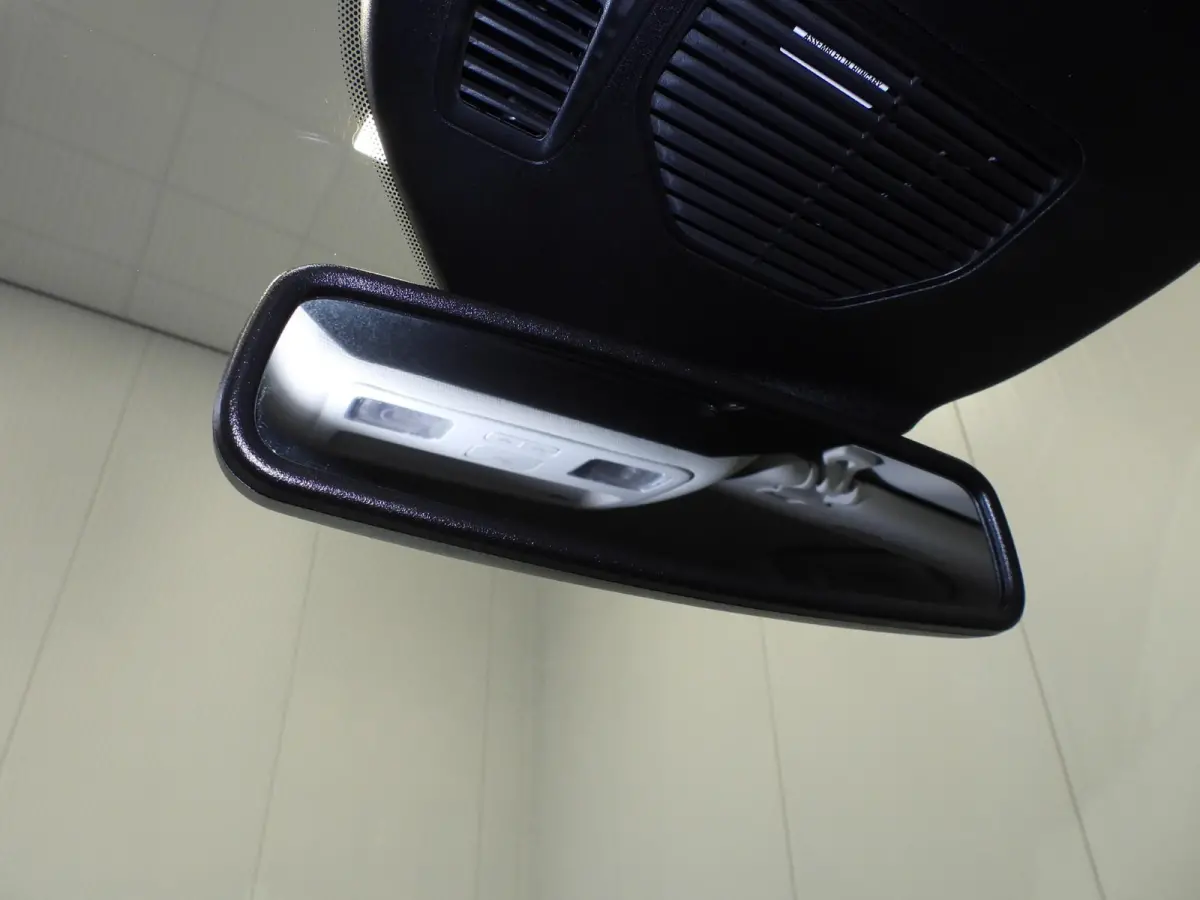 2.5 PHEV Plug-In Vignale TREKH./NAVI/LEER/LED/B&O/18"LMV!