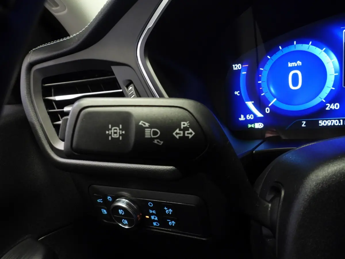2.5 PHEV Plug-In Vignale TREKH./NAVI/LEER/LED/B&O/18"LMV!