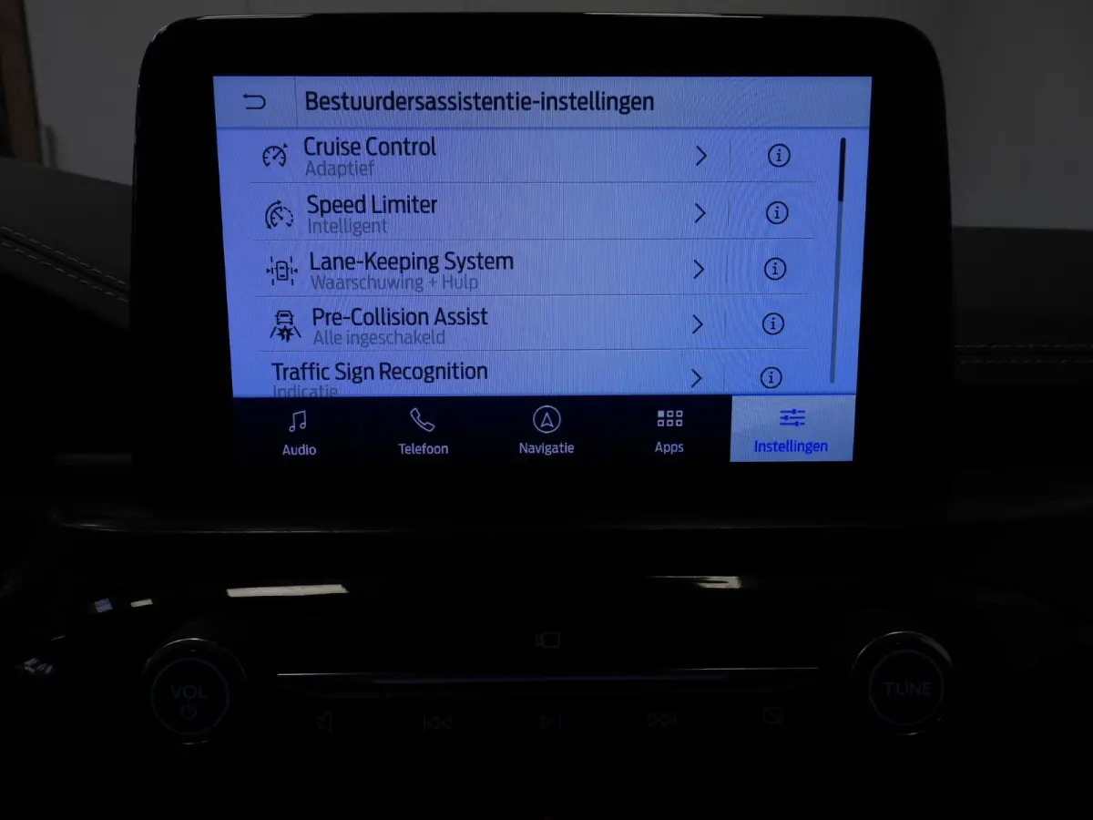2.5 PHEV Plug-In Vignale TREKH./NAVI/LEER/LED/B&O/18"LMV!