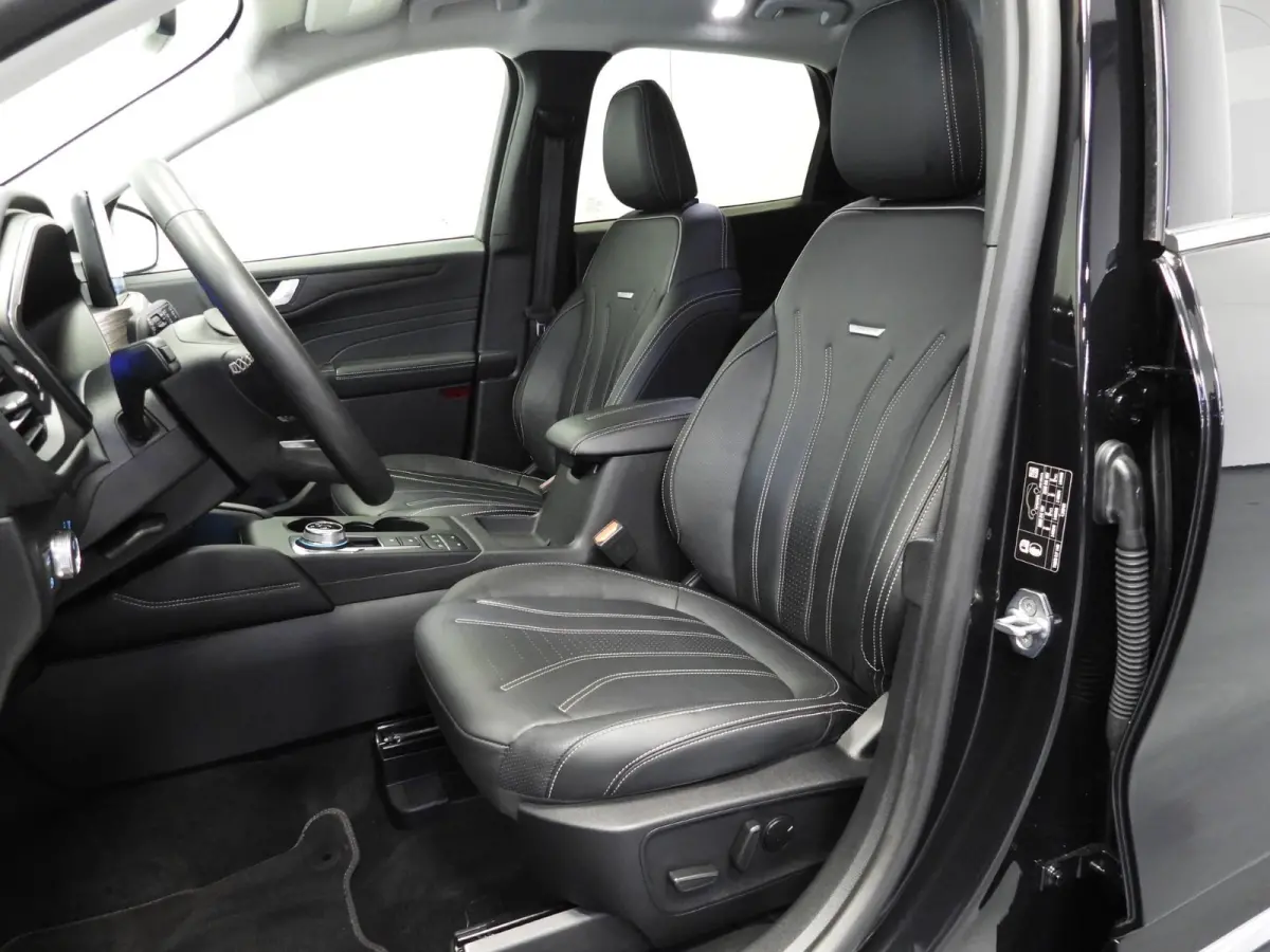 2.5 PHEV Plug-In Vignale TREKH./NAVI/LEER/LED/B&O/18"LMV!