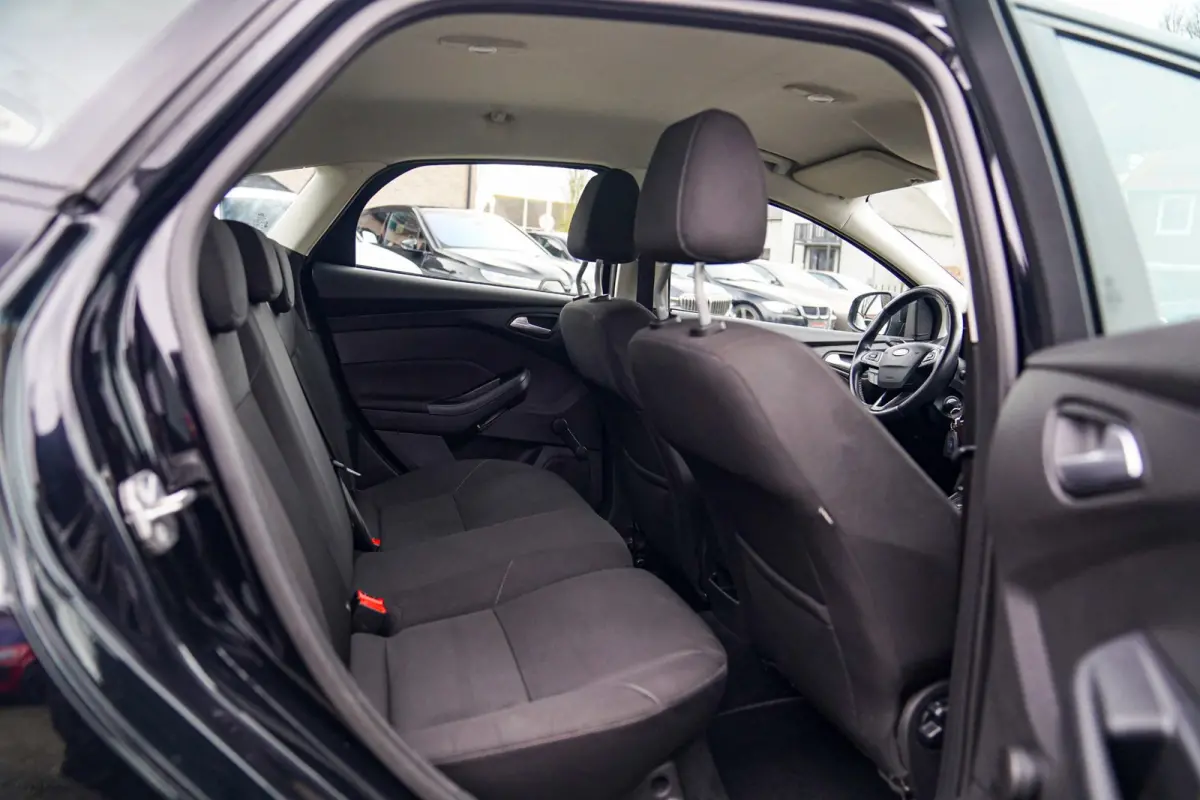 1.6 TI-VCT Titanium | Cruise Control | AC | Multimedia