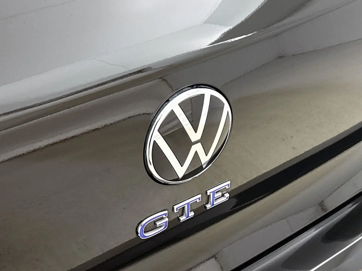 1.5 eHybrid GTE | 272 PK | SoH 99.4% | Automaat | Panoramadak | Navigatie | Apple Carplay / Android Auto | Trekhaak Inklapbaar | Digital Cockpit | Advanced Keyless | Heads-up Display | Stoel