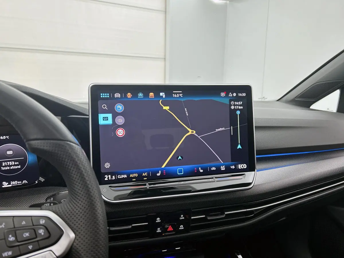 1.5 eHybrid GTE | 272 PK | SoH 99.4% | Automaat | Panoramadak | Navigatie | Apple Carplay / Android Auto | Trekhaak Inklapbaar | Digital Cockpit | Advanced Keyless | Heads-up Display | Stoel