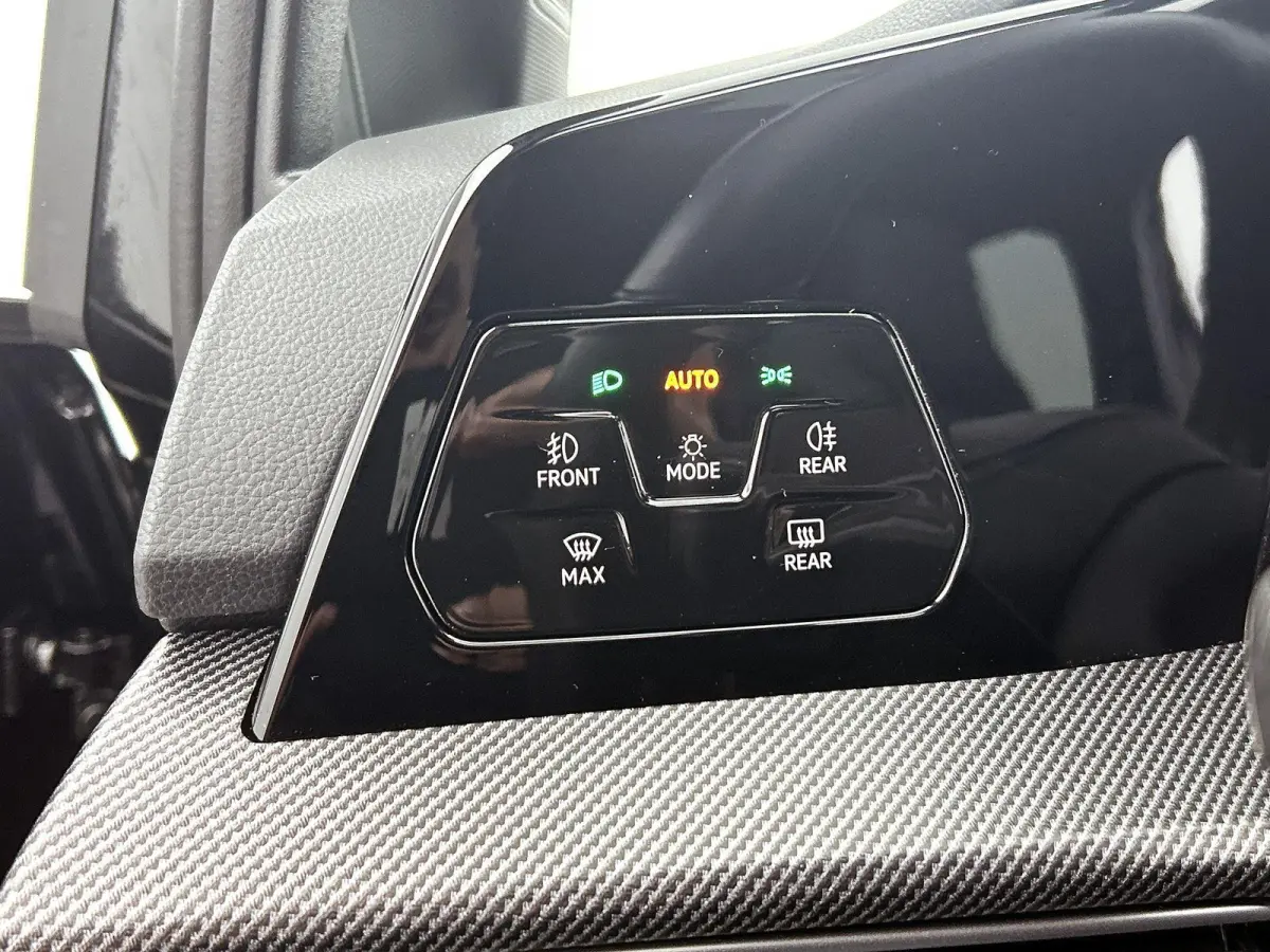 1.5 eHybrid GTE | 272 PK | SoH 99.4% | Automaat | Panoramadak | Navigatie | Apple Carplay / Android Auto | Trekhaak Inklapbaar | Digital Cockpit | Advanced Keyless | Heads-up Display | Stoel