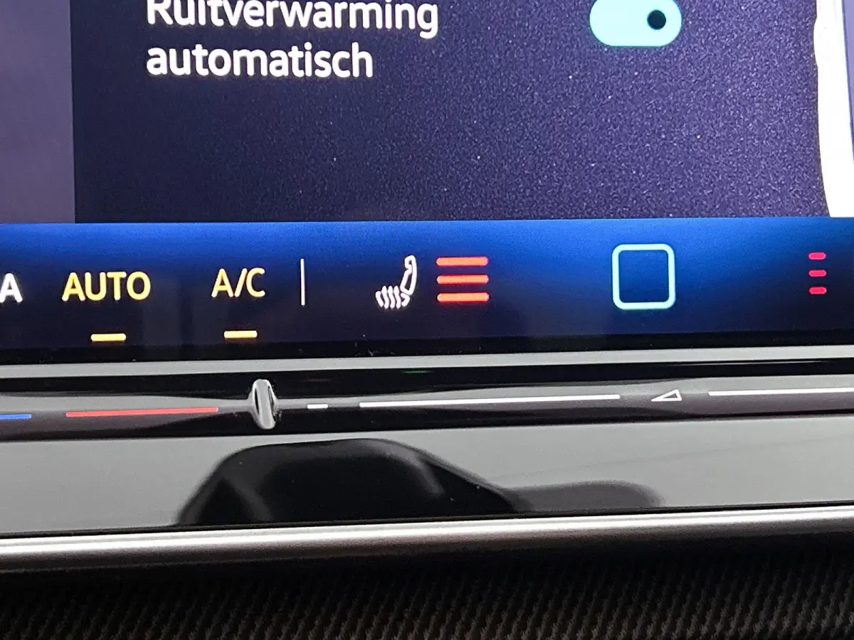 1.5 eHybrid GTE | 272 PK | SoH 99.4% | Automaat | Panoramadak | Navigatie | Apple Carplay / Android Auto | Trekhaak Inklapbaar | Digital Cockpit | Advanced Keyless | Heads-up Display | Stoel