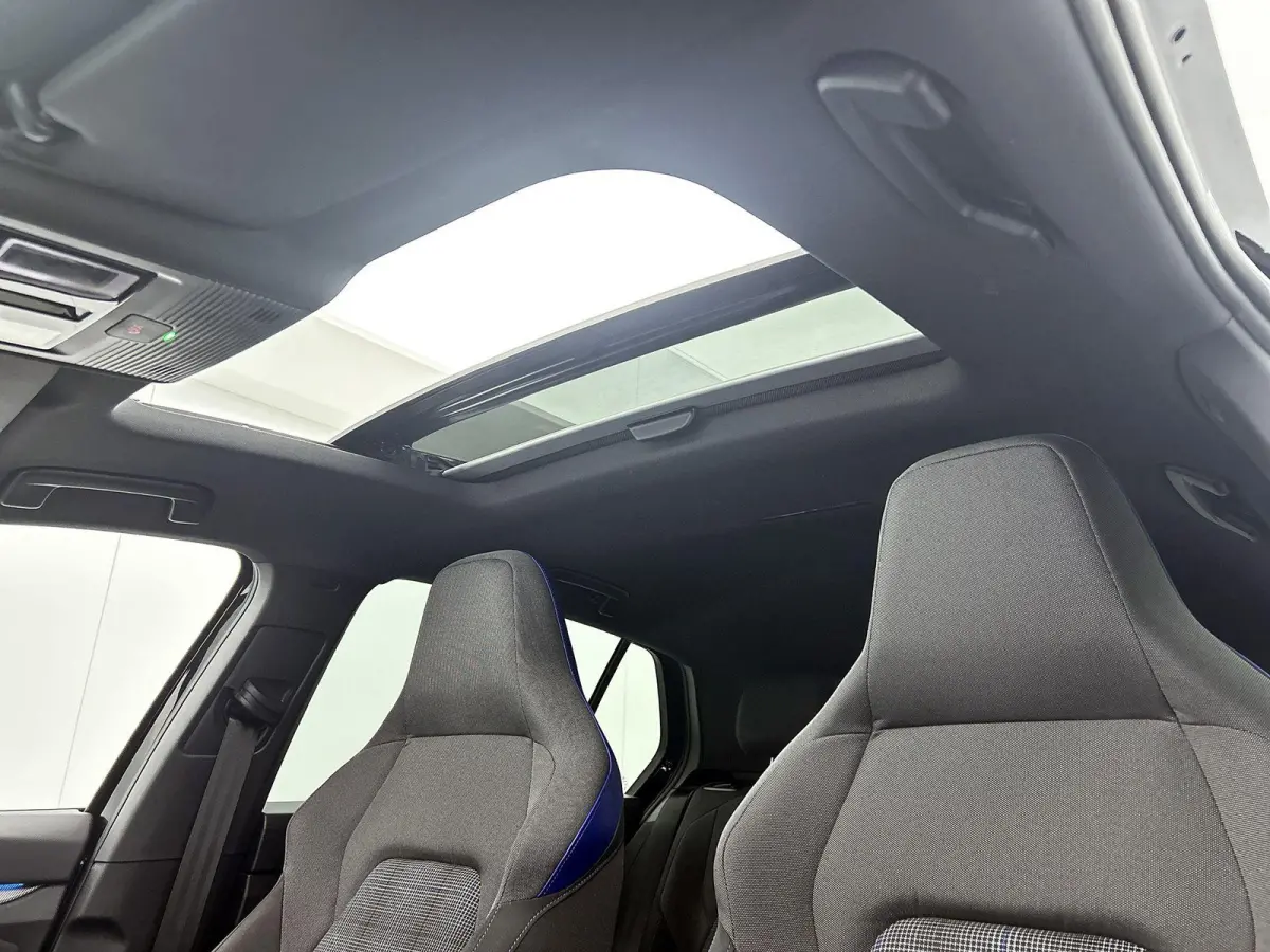 1.5 eHybrid GTE | 272 PK | SoH 99.4% | Automaat | Panoramadak | Navigatie | Apple Carplay / Android Auto | Trekhaak Inklapbaar | Digital Cockpit | Advanced Keyless | Heads-up Display | Stoel