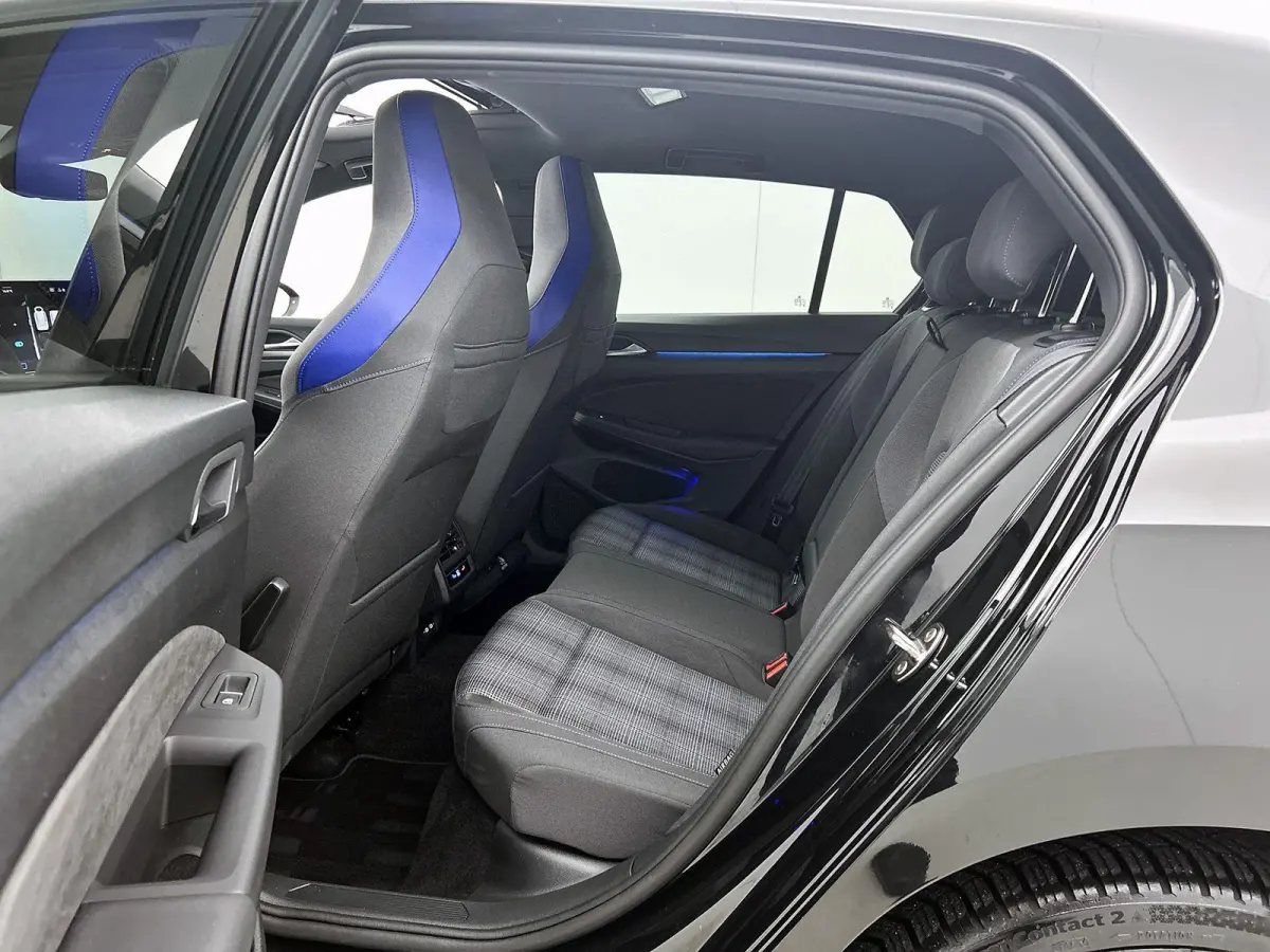 1.5 eHybrid GTE | 272 PK | SoH 99.4% | Automaat | Panoramadak | Navigatie | Apple Carplay / Android Auto | Trekhaak Inklapbaar | Digital Cockpit | Advanced Keyless | Heads-up Display | Stoel