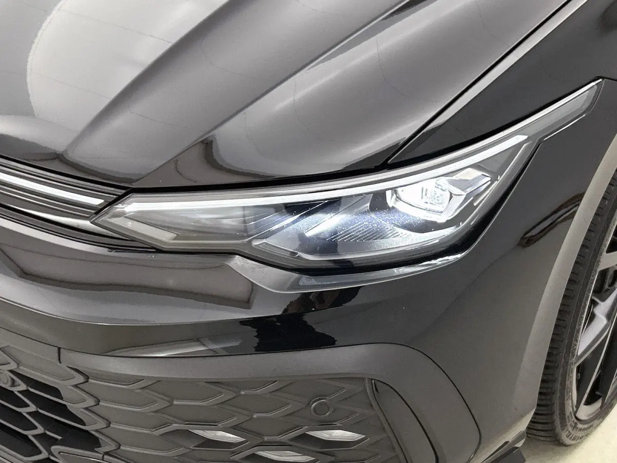 1.5 eHybrid GTE | 272 PK | SoH 99.4% | Automaat | Panoramadak | Navigatie | Apple Carplay / Android Auto | Trekhaak Inklapbaar | Digital Cockpit | Advanced Keyless | Heads-up Display | Stoel