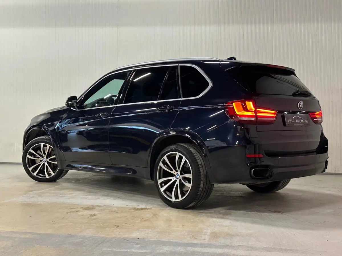 XDrive50i High Executive | PANO | M-SPORT | HUD | HARMAN KARDON | CARBONSCHWARZ