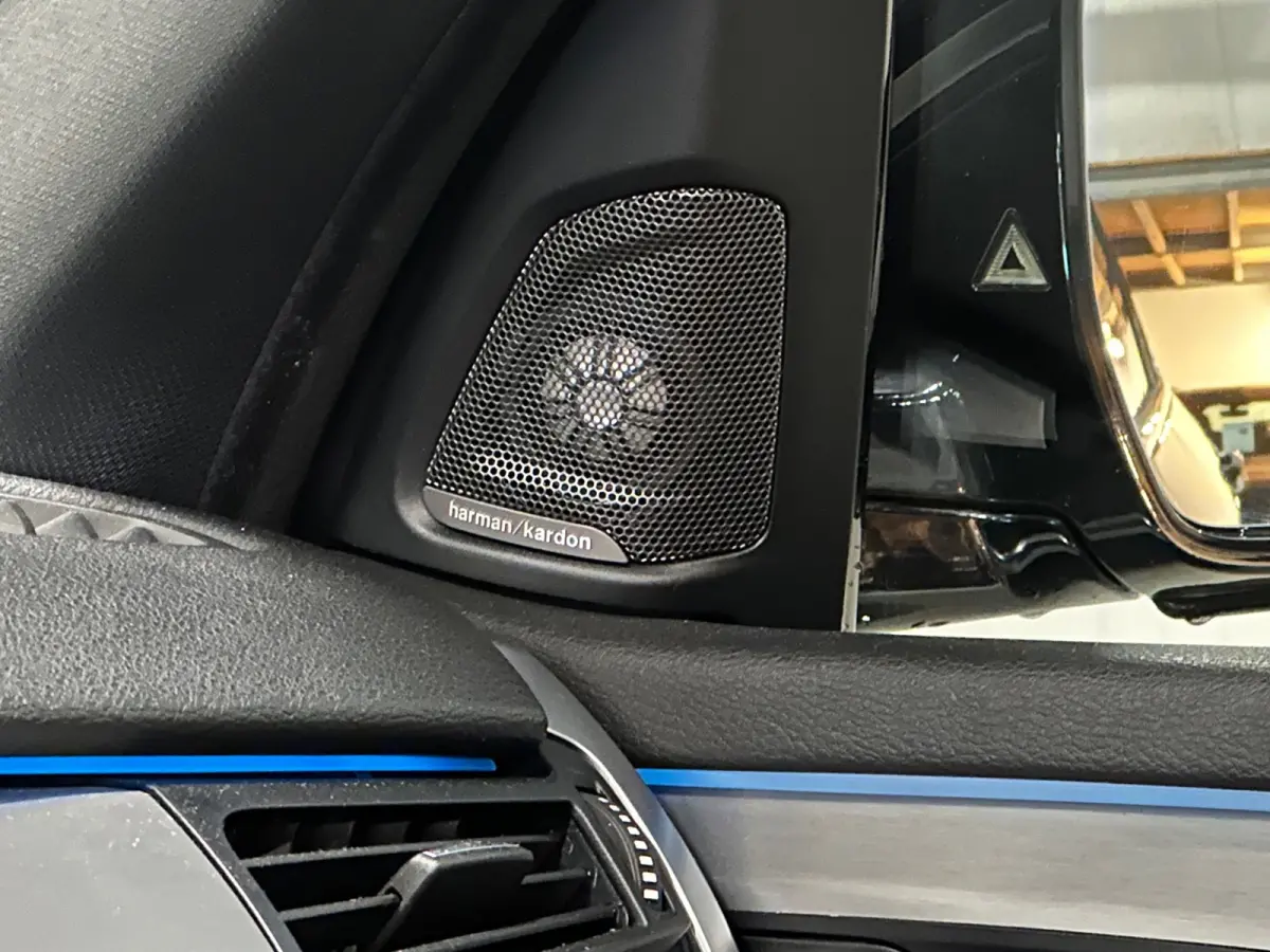 XDrive50i High Executive | PANO | M-SPORT | HUD | HARMAN KARDON | CARBONSCHWARZ