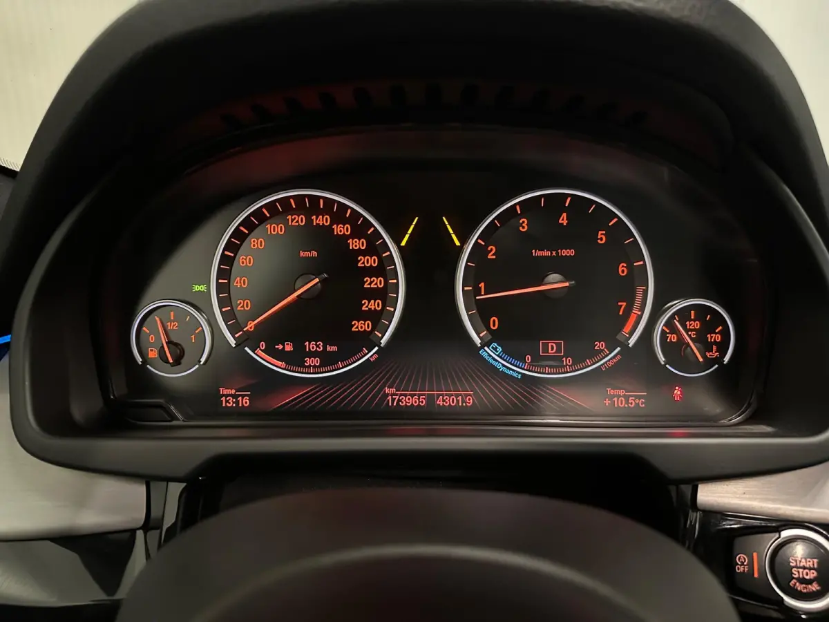XDrive50i High Executive | PANO | M-SPORT | HUD | HARMAN KARDON | CARBONSCHWARZ
