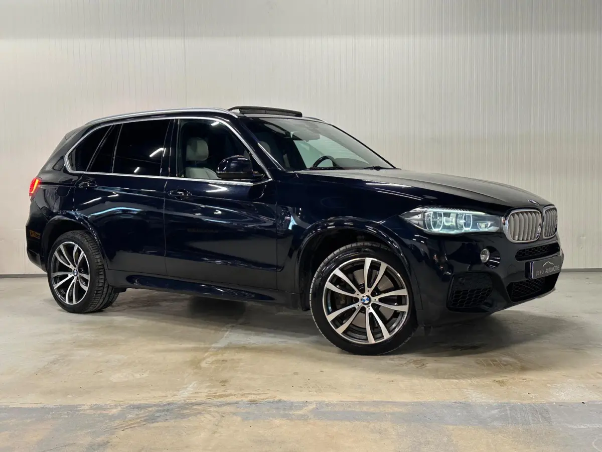 XDrive50i High Executive | PANO | M-SPORT | HUD | HARMAN KARDON | CARBONSCHWARZ