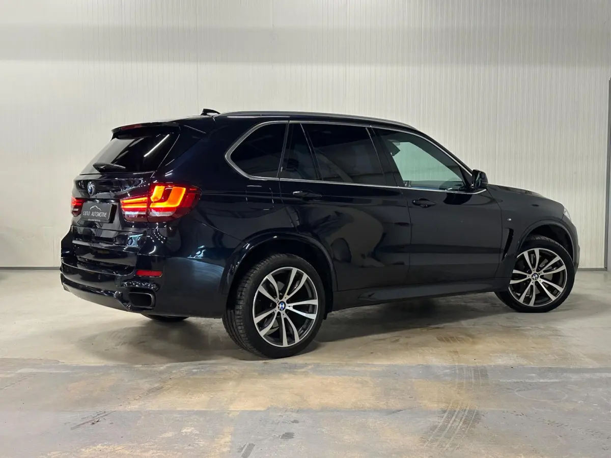 XDrive50i High Executive | PANO | M-SPORT | HUD | HARMAN KARDON | CARBONSCHWARZ