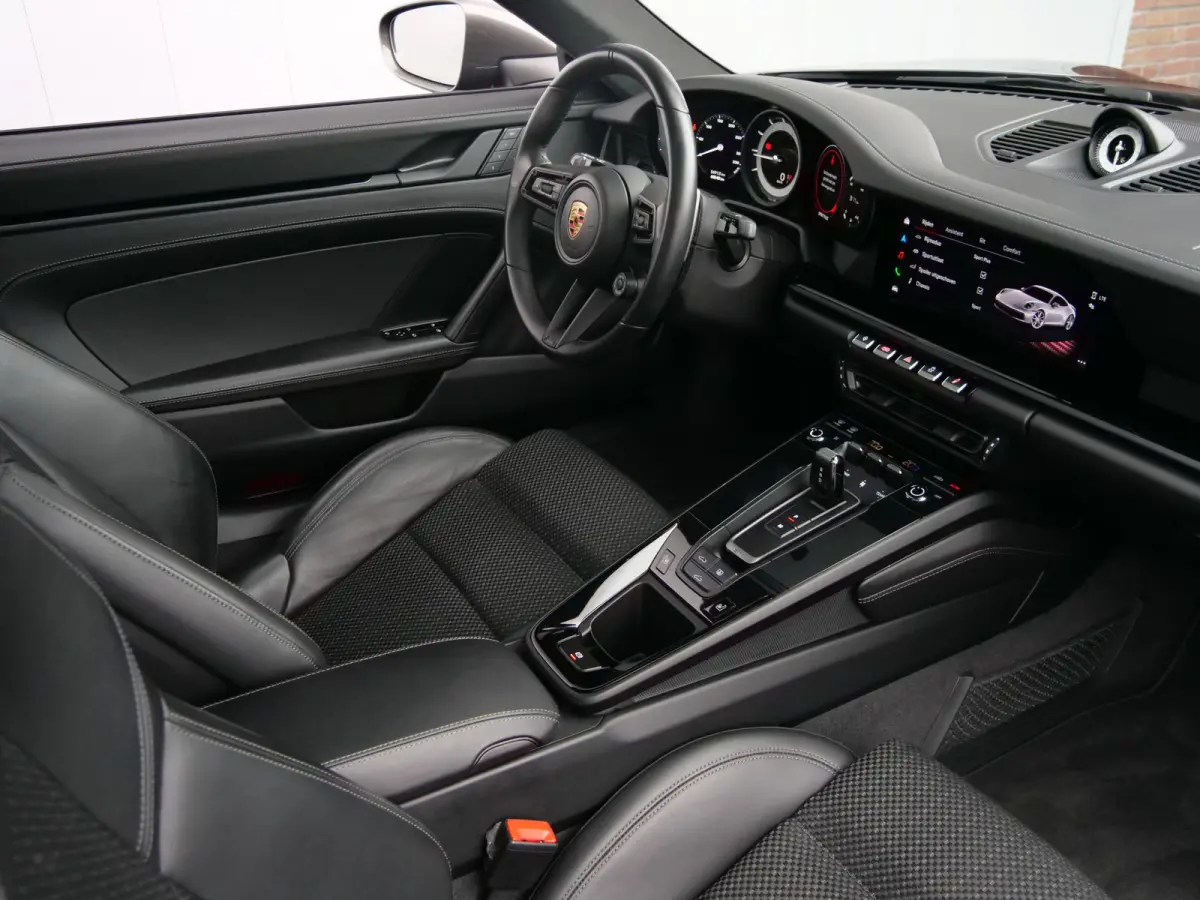 3.0 Carrera T 385 Pk PDK Navigatie / Schuifdak / Camera / DAB / Apple Carplay / Clanck Audio