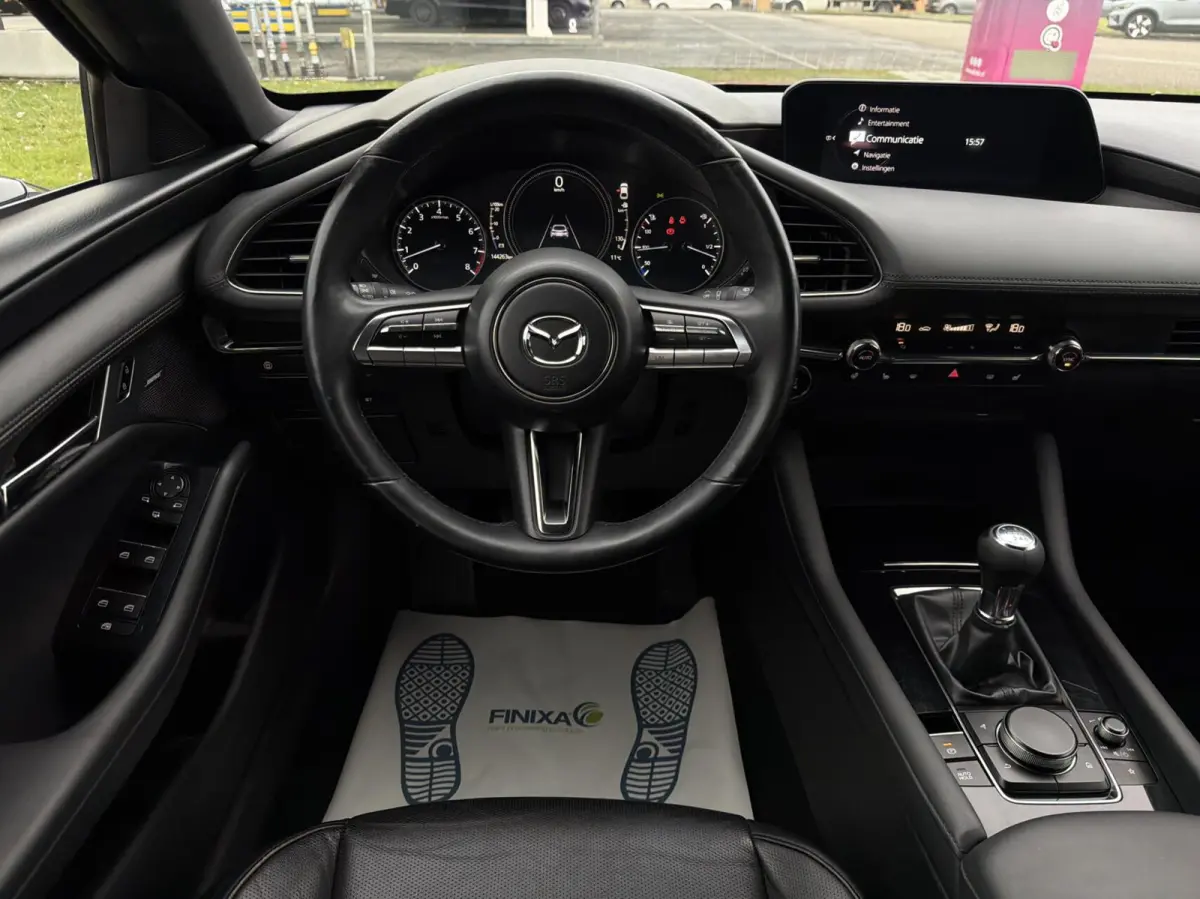 2.0 e-SkyActiv-X M Hybrid 180 Luxury - FULL OPTIONS!