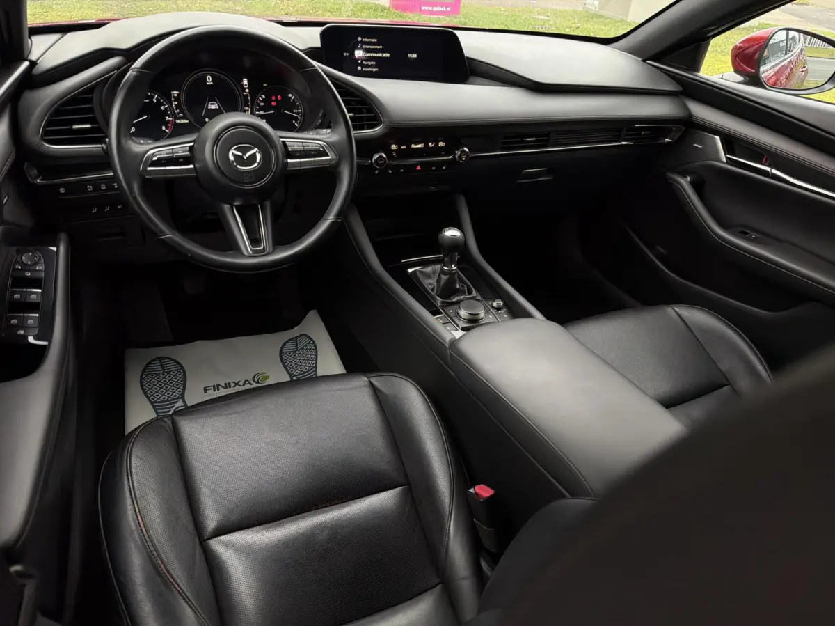 2.0 e-SkyActiv-X M Hybrid 180 Luxury - FULL OPTIONS!